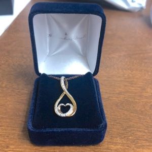 Danbury Mint Daughter’s necklace.  Never worn.